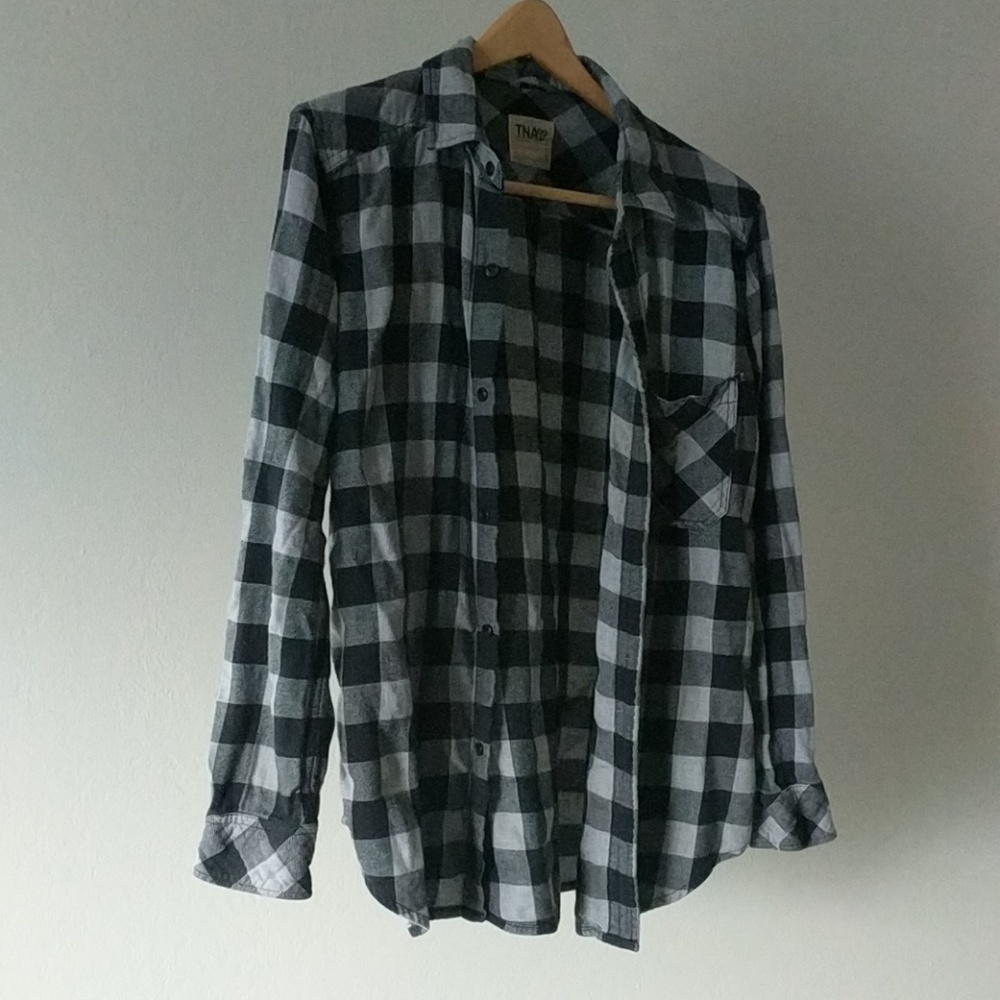 Aritzia flannel